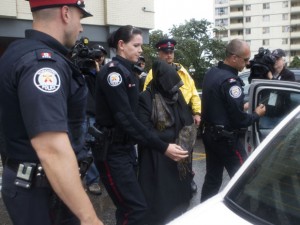 /f411b2e9b0880b4cbe474c737dc8b833/2013/06/13/toronto-residents-heard-a-flash-bang-before-police-stormed-apartments-in-massive-guns-and-gangs-sweep/